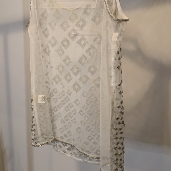 White / Silver  Sequence Top - Picture 3 of 5